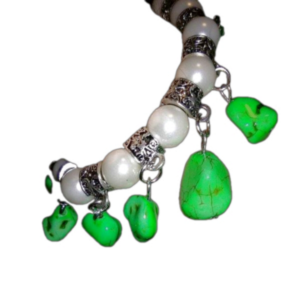 *1/2 OFF SALE Green Howlite Set of 2 Bracelets* - Picture 2 of 3